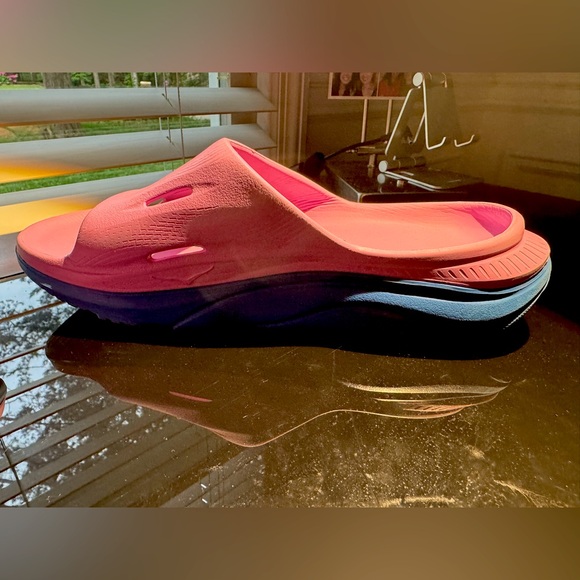 HOKA Recovery Slides – Pink/Blue Women’s Size 10 / Men’s Size 8 ✨Ultra-Cushioned - Picture 4 of 10